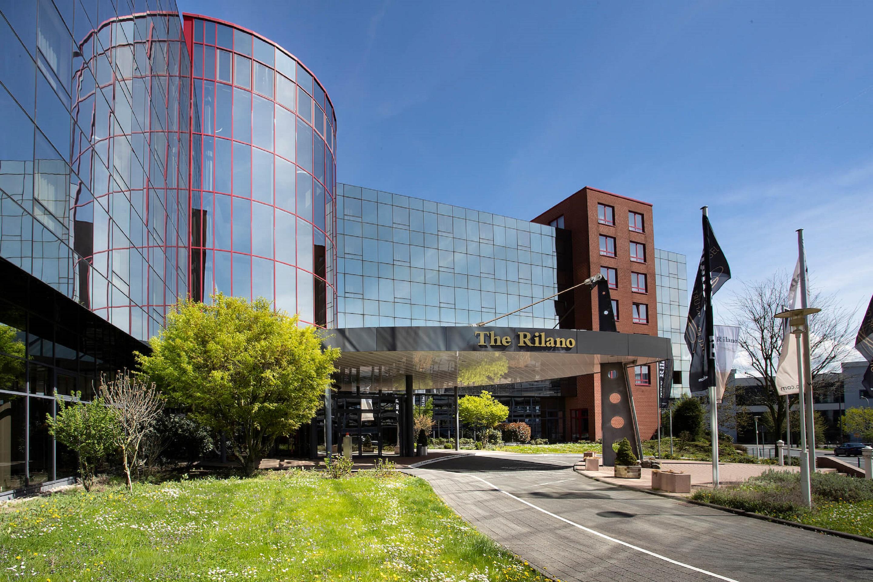 Elaya Hotel Frankfurt Oberursel Exterior photo